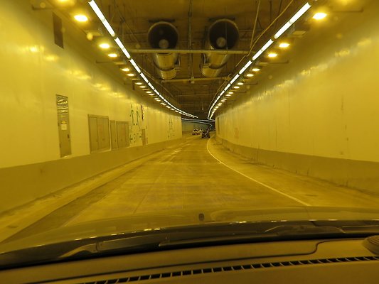 SR99 tunnel - 21