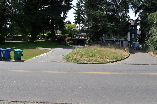 Lake Washington Blvd Waterside road 2025 - 19
