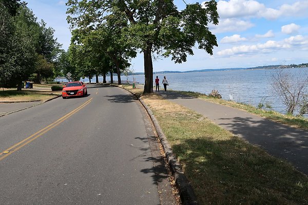 Lake Washington Blvd Waterside road 2025 - 24