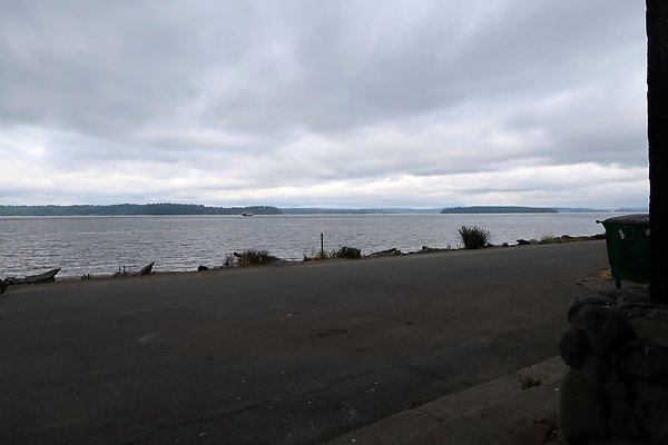 Lincoln Park Waterside road 2025 - 34
