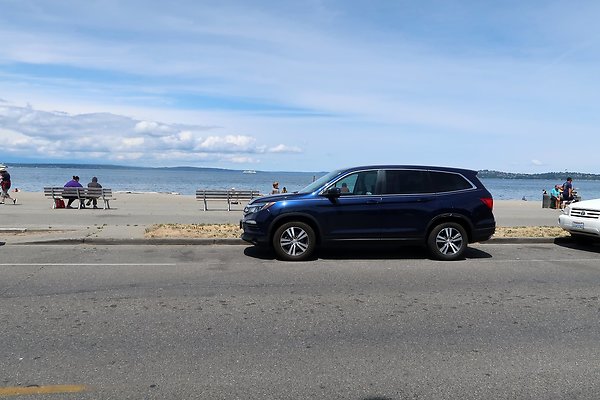 Alki Ave waterside road 2025 - 6