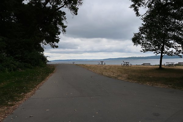 Lincoln Park Waterside road 2025 - 120