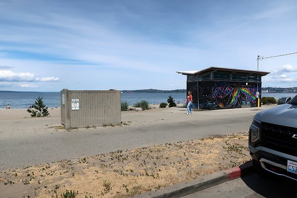 Alki Ave waterside road 2025 - 24