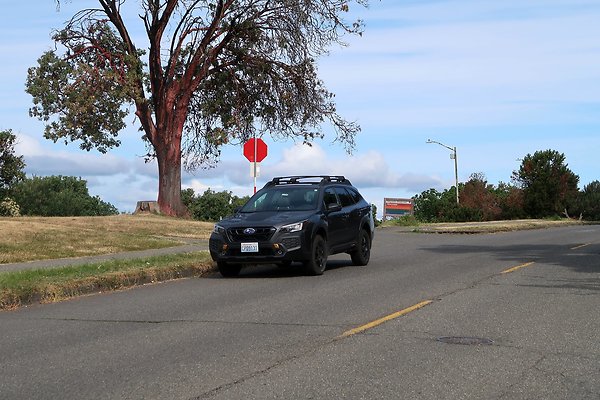 Magnolia Blvd Waterside Road - 43