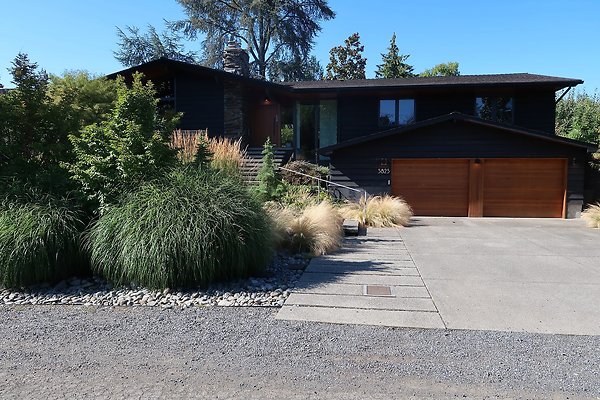 3823 McGilvra Madison Park House - 17