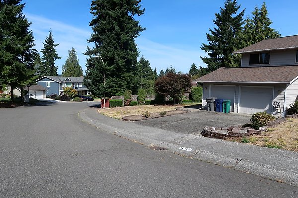 12737 NE 112th St Kirkland House EXT - 73