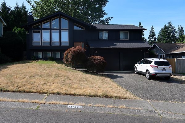 12737 NE 112th St Kirkland House EXT - 74
