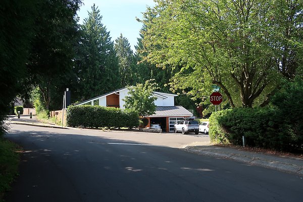 12737 NE 112th St Kirkland House EXT - 85