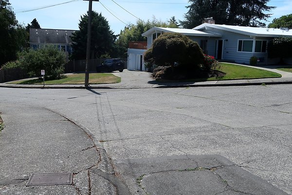 5760 S Hawthorn Rd Seattle House Ext - 7