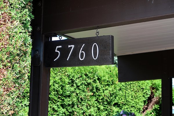 5760 S Hawthorn Rd Seattle House Ext - 60