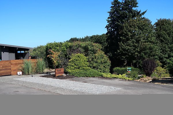 17455 14th Ave NW Shoreline House - 11