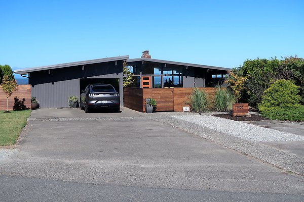 17455 14th Ave NW Shoreline House - 49