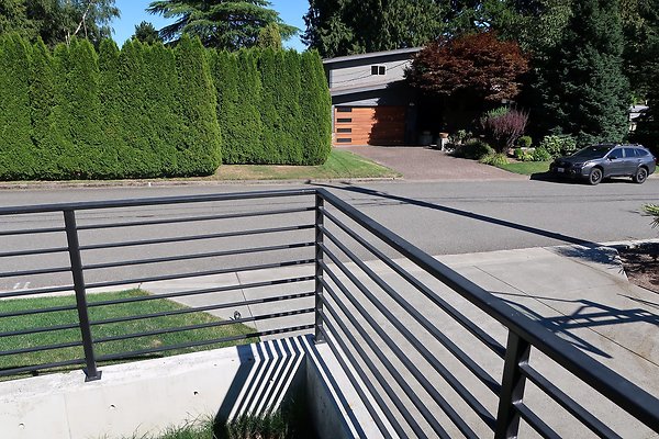 221 110th Ave SE Bellevue House Ext - 18