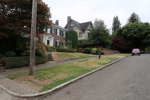 Capitol Hill Residential Streets 2025 - 32