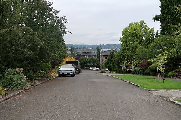 Capitol Hill Residential Streets 2025 - 27