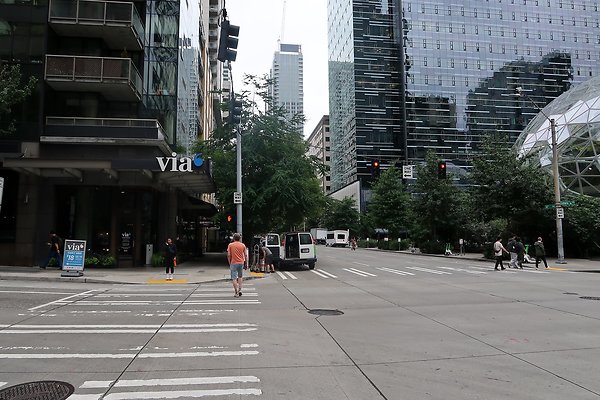 6th Westlake to Blanchard City Streets 2025 - 38