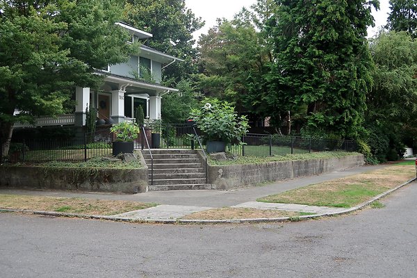 Capitol Hill Residential Streets 2025 - 58