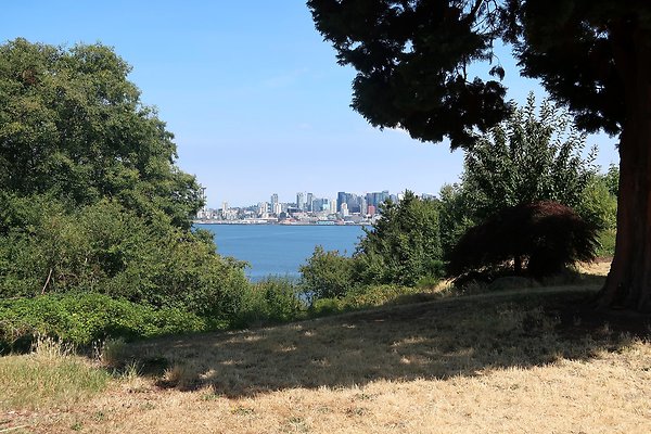 Hamilton Viewpoint 2025 - 13