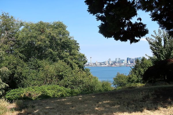 Hamilton Viewpoint 2025 - 14