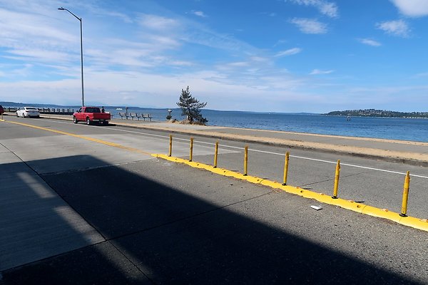 Alki Ave Waterside Road 2025 - 12