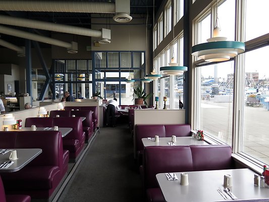 Bay cafe - 15