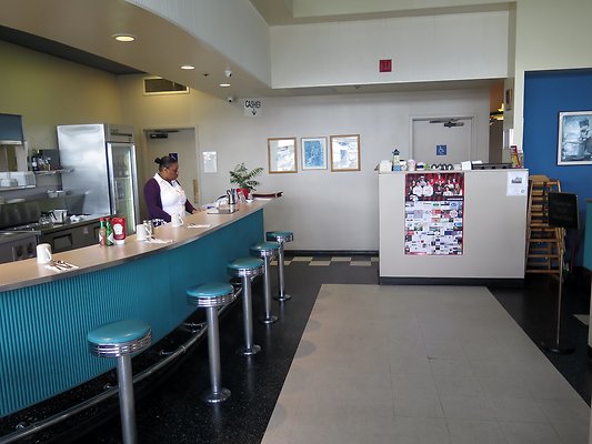 Bay cafe - 8