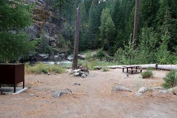 Bridge Creek Campground Icicle Creek USFS - 19