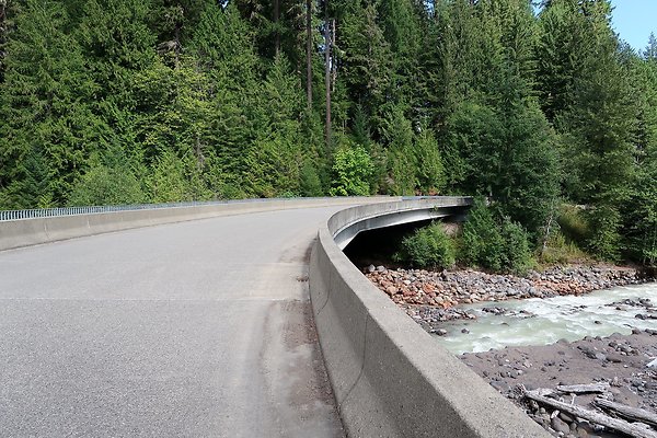 Baker Lake road 2025 - 11