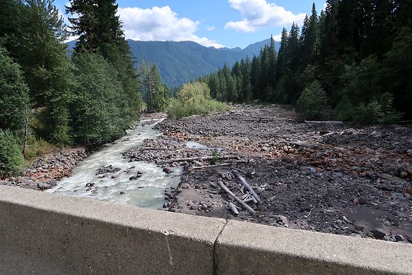 Baker Lake road 2025 - 21