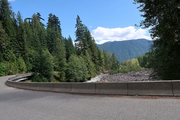 Baker Lake road 2025 - 10