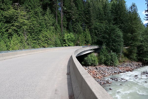Baker Lake road 2025 - 20