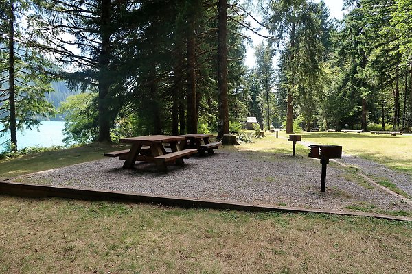 Swift Creek Campground Baker Lake 2025 - 98