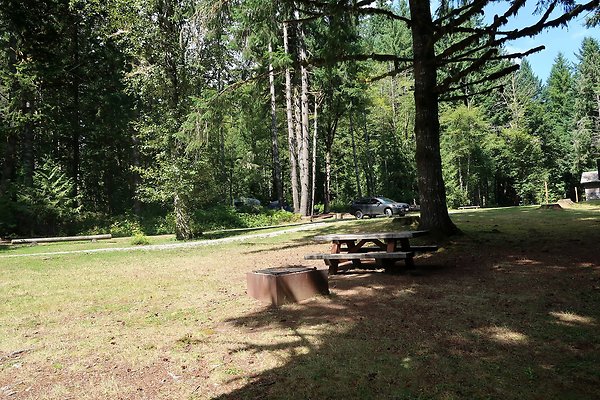 Swift Creek Campground Baker Lake 2025 - 58