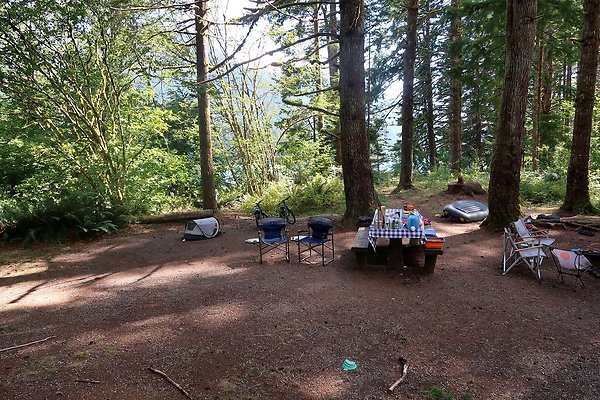 Horseshoe Cove Campground Baker Lake 2025 - 69