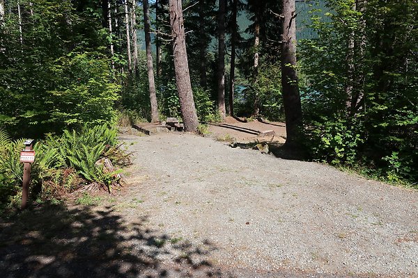 Horseshoe Cove Campground Baker Lake 2025 - 18