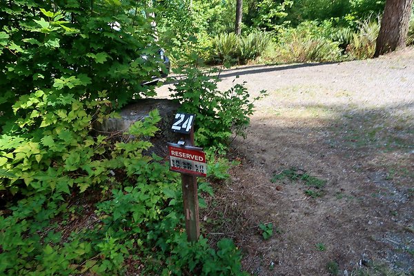 Horseshoe Cove Campground Baker Lake 2025 - 20