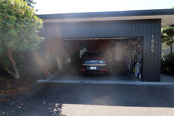 1569 NW 167th St Shoreline House - 11