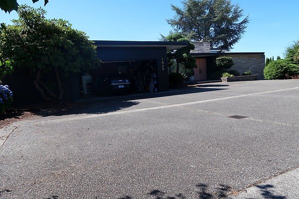 1569 NW 167th St Shoreline House - 27