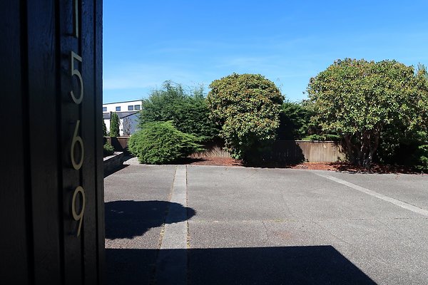1569 NW 167th St Shoreline House - 22