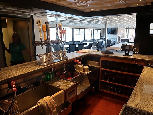 Argosy Lady Mary Boat - 77