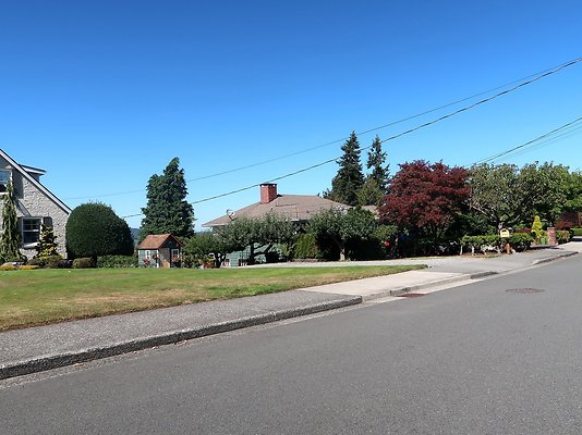 Rucker and 8th Everett Residential Streets - 76