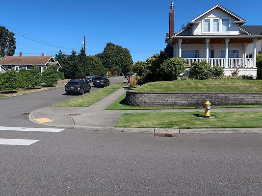 Grand Ave Park Everett Residential Streets - 12