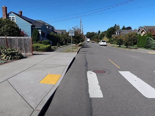 Grand Ave Park Everett Residential Streets - 10