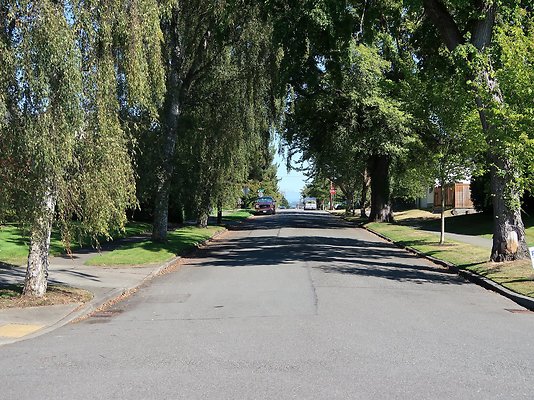 Grand Ave Park Everett Residential Streets - 38