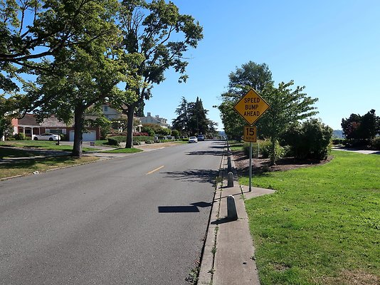 Grand Ave Park Everett Residential Streets - 41