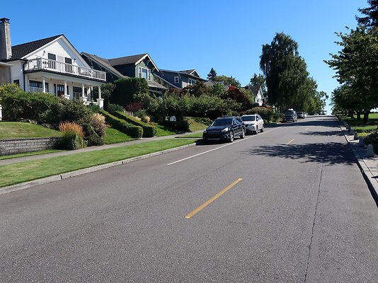 Grand Ave Park Everett Residential Streets - 9